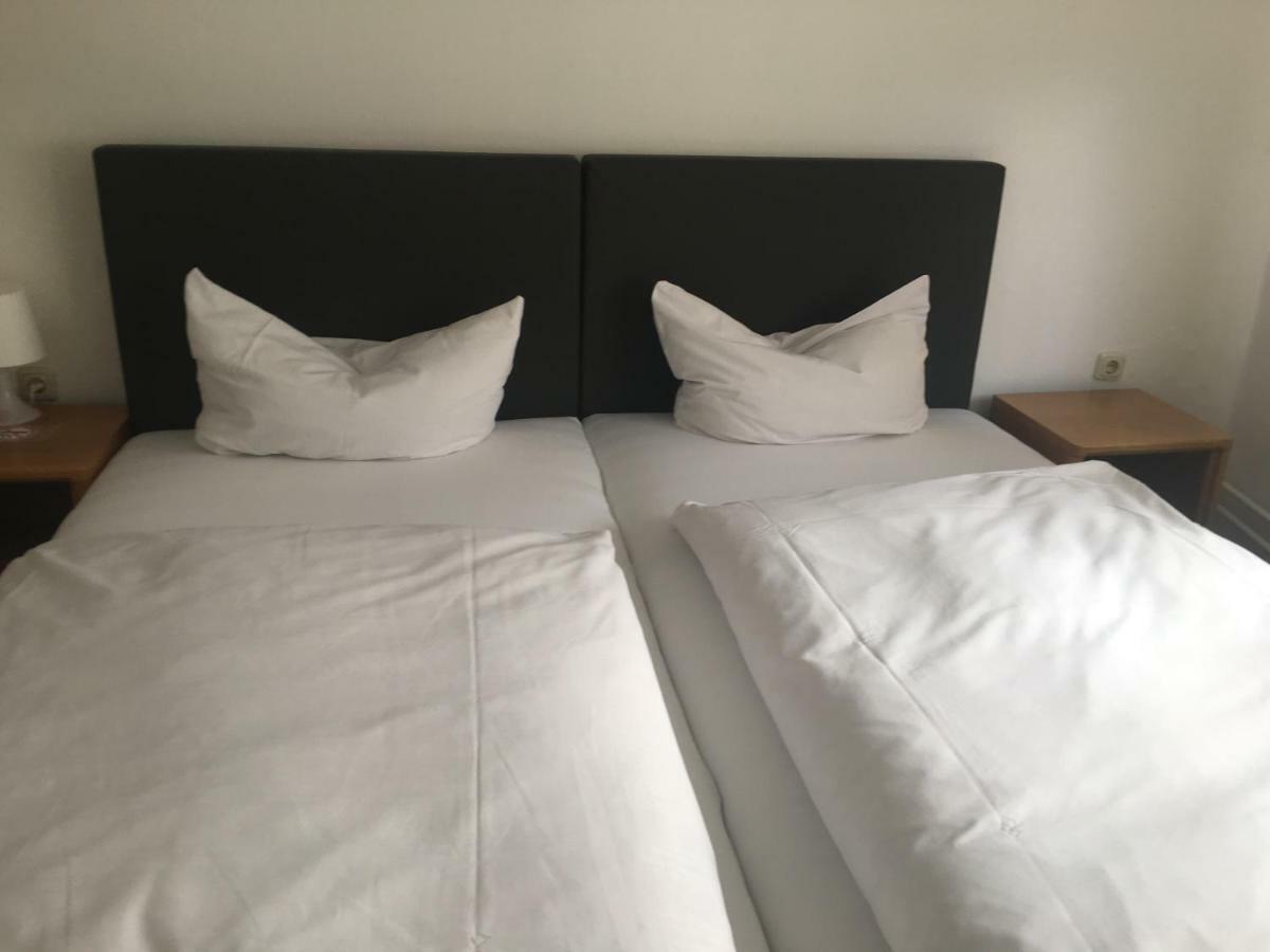 Hotel Zum Taunus Eppstein Zewnętrze zdjęcie