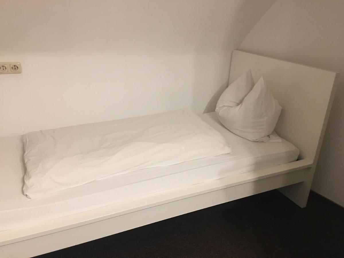 Hotel Zum Taunus Eppstein Zewnętrze zdjęcie
