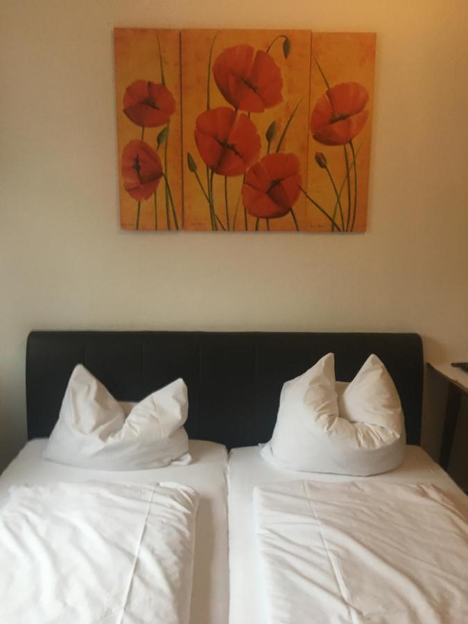 Hotel Zum Taunus Eppstein Zewnętrze zdjęcie